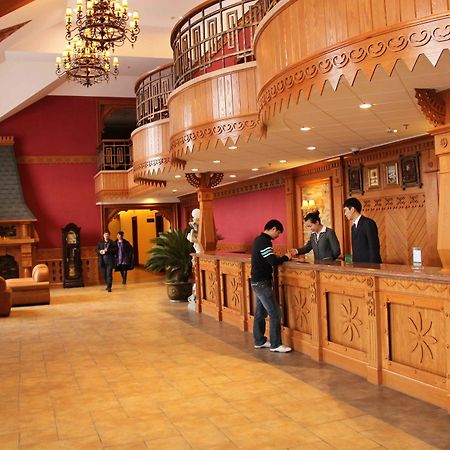 Harbin Volga Manor Hotel Extérieur photo